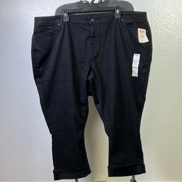 Signature by Levi’s Women’s Jean - Picture 1 of 9
